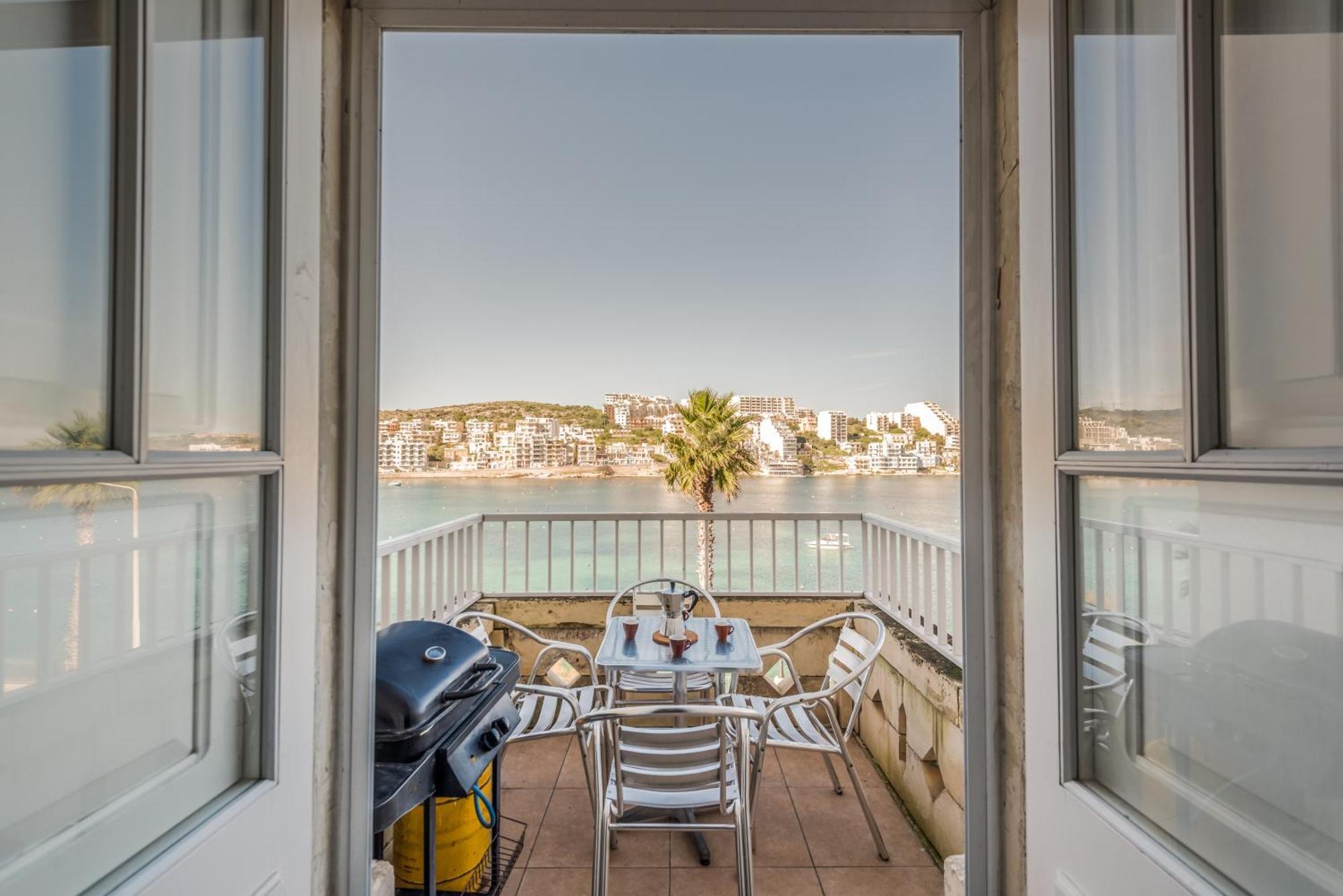 סיינט פול ביי Blue Harbour 2 Bedroom Seafront Apartments With Stunning Seaviews - By Getawaysmalta מראה חיצוני תמונה